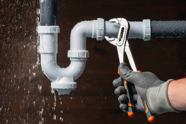 Professional Gas Line Repair technician working in Imlay City, MI